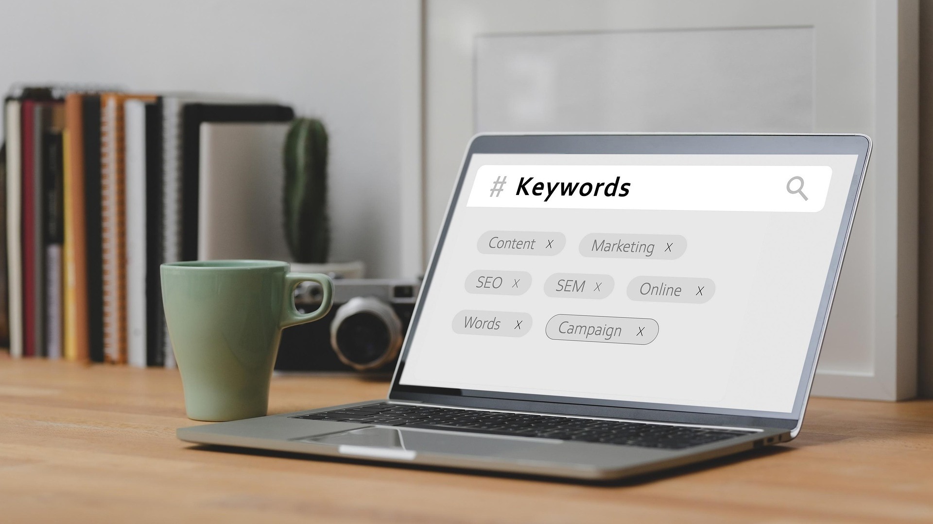 「キーワード」を表示するパソコン