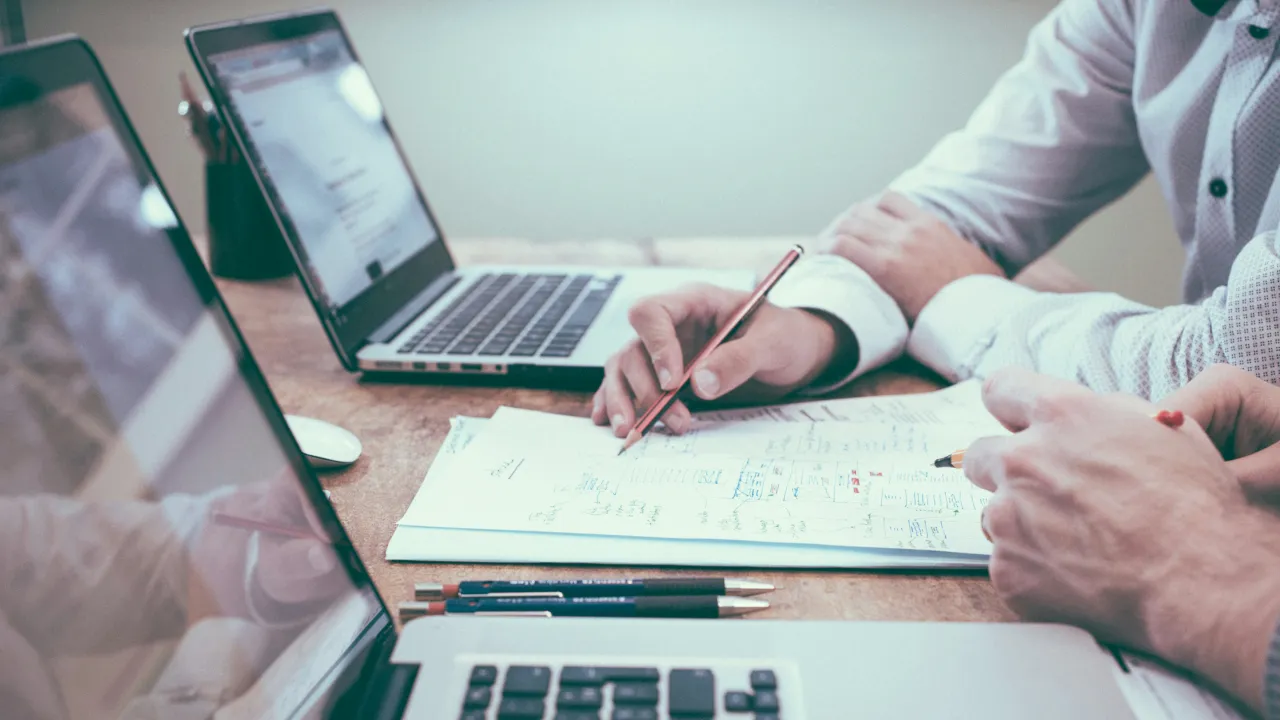 リライトする記事の選び方と効果的な改善ポイントを解説